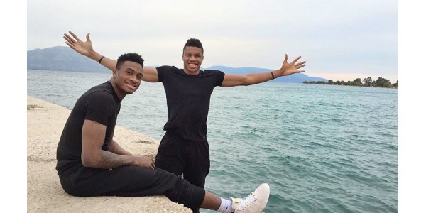 Miksi Bucks allekirjoitti Thanasis Antetokounmpon?