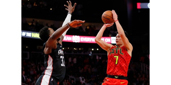 Raptors allekirjoitti Jeremy Linin vahvistamaan kokoonpanonsa